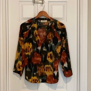 Impressions boutique blouse w/ bell sleeves.